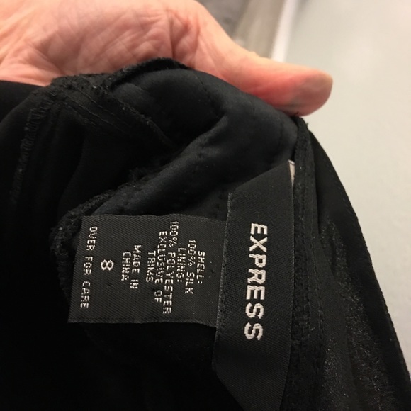 Express LBD - Picture 3 of 3